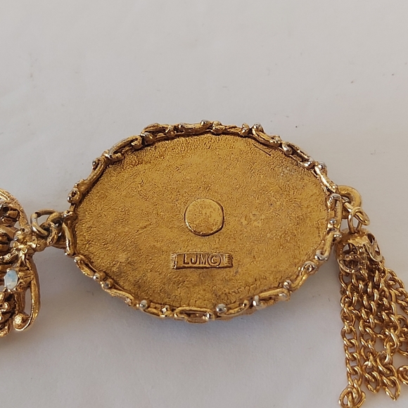 L.M.J vintage gold tone necklace emerald green - Picture 6 of 14